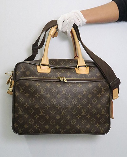 ICare Briefcase, front view